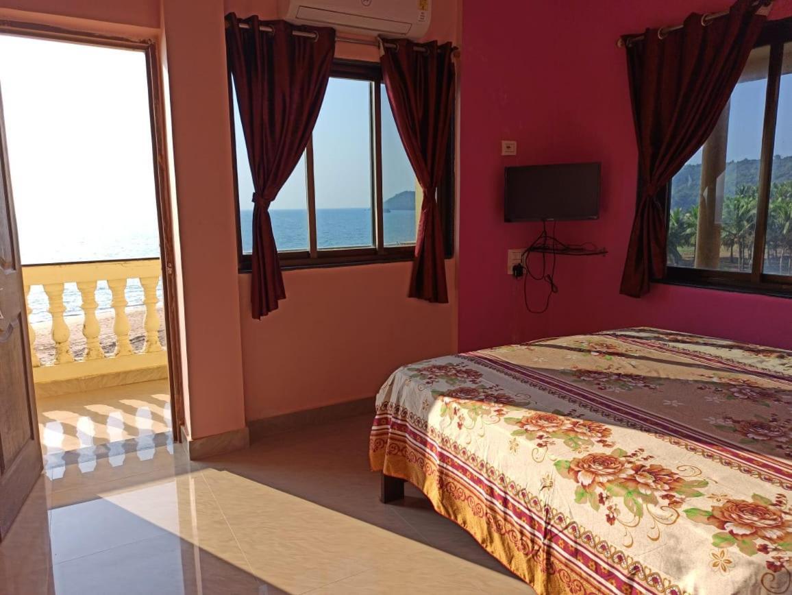 Saguntara Beach Homestay Vengurla Экстерьер фото