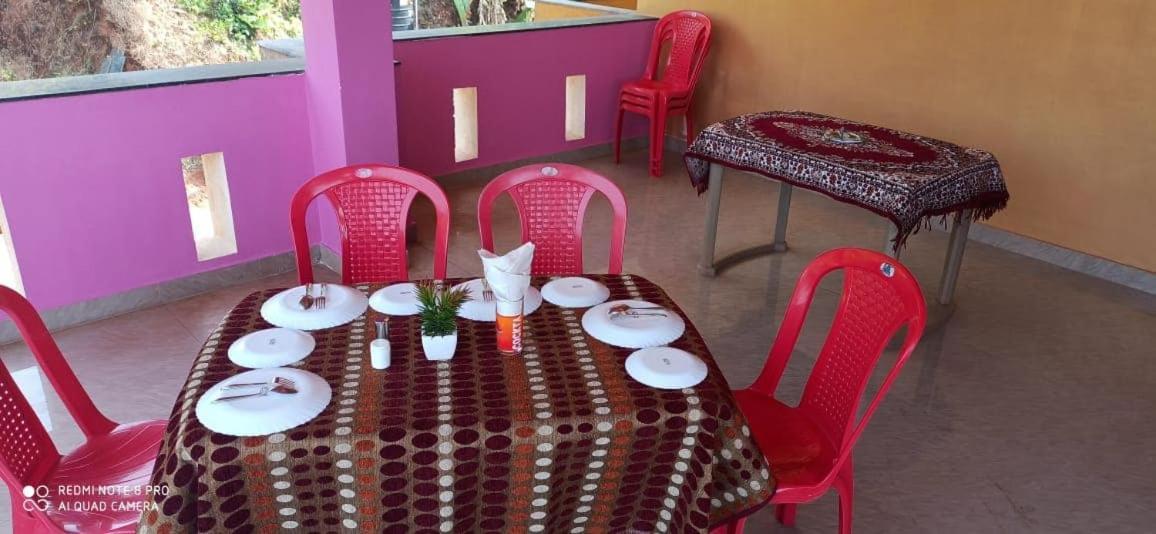 Saguntara Beach Homestay Vengurla Экстерьер фото